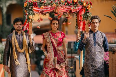 Fotografía de DANI & ADI (Hindu Wedding) de The White Royals - 23573 