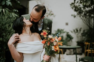 Fotografía de MICH + DANI de Dözna Studio Floral - 43953 