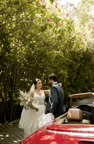 Fotografía de La boda íntima de Lore y Eduardo en Huayacán de Molvo Weddings - 44886 