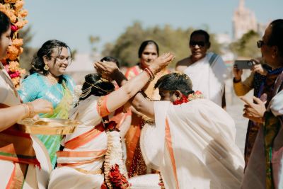 Fotografía de SRIKAR +MANJAR de Bespoke Weddings & Co - 46782 