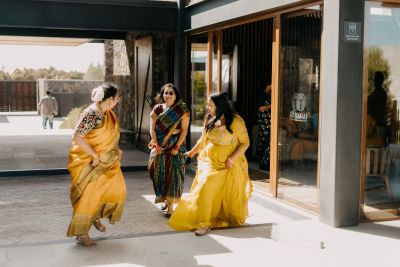 Fotografía de SRIKAR +MANJAR de Bespoke Weddings & Co - 46790 